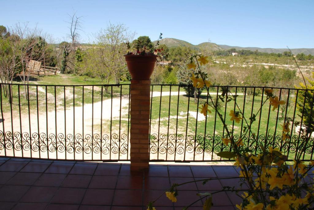 Casa Rural Morera Guest House Онтиниент Стая снимка